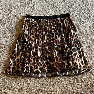 Express leopard pleated skirt